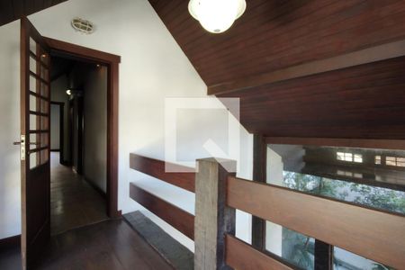 Casa para alugar com 1100m², 4 quartos e 6 vagas Casa para alugar com 1100m², 4 quartos e 6 vagasMesanino