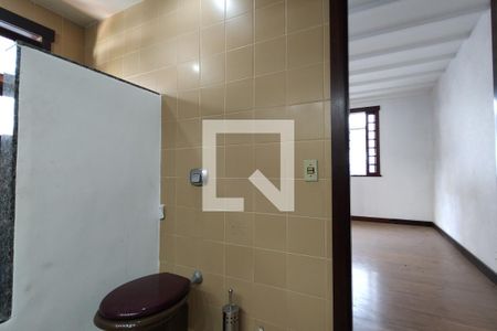 Casa para alugar com 1100m², 4 quartos e 6 vagas Casa para alugar com 1100m², 4 quartos e 6 vagasBanheiro da Suíte 3