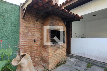 Casa para alugar com 1100m², 4 quartos e 6 vagas Casa para alugar com 1100m², 4 quartos e 6 vagasChurrasqueira