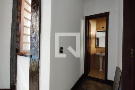 Casa para alugar com 1100m², 4 quartos e 6 vagas Casa para alugar com 1100m², 4 quartos e 6 vagasSalão de Festas