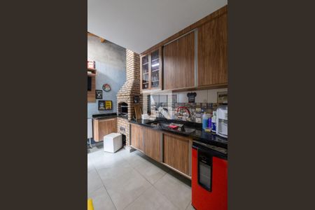 Casa à venda com 120m², 2 quartos e 2 vagasÁrea de Serviço