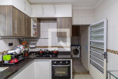Casa à venda com 120m², 2 quartos e 2 vagasCozinha