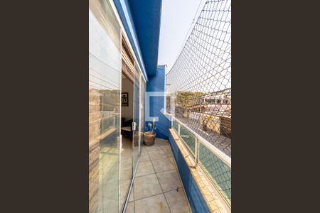 Casa à venda com 120m², 2 quartos e 2 vagasVaranda