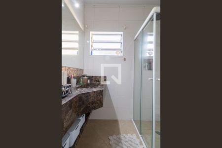 Casa à venda com 120m², 2 quartos e 2 vagasBanheiro