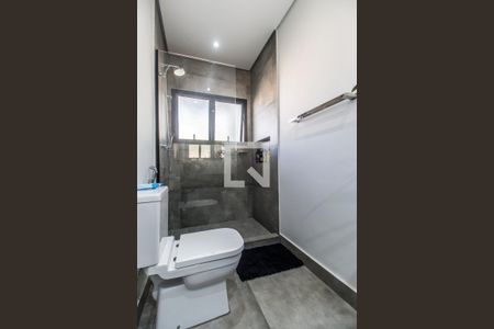 Casa de condomínio à venda com 400m², 3 quartos e 4 vagasBanheiro da Suíte 2