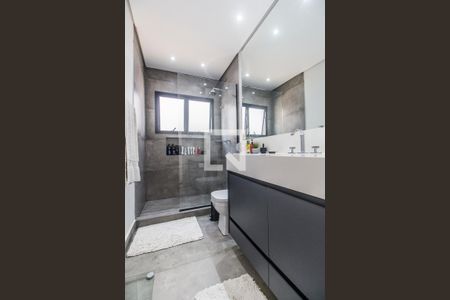 Casa de condomínio à venda com 400m², 3 quartos e 4 vagasBanheiro da Suíte 1