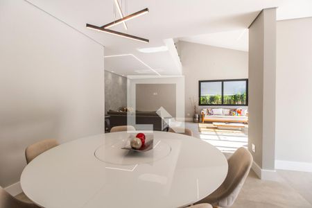 Casa de condomínio à venda com 400m², 3 quartos e 4 vagasSala de Jantar