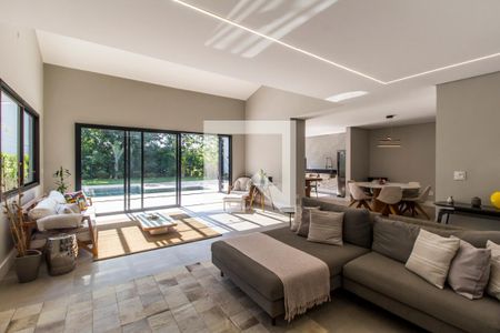 Sala de casa de condomínio à venda com 3 quartos, 400m² em Alphaville, Santana de Parnaíba