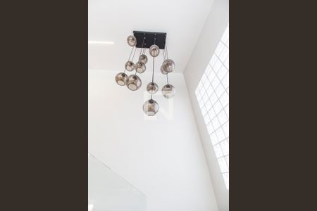 Casa de condomínio à venda com 400m², 3 quartos e 4 vagasDetalhe