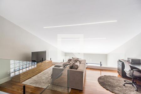 Casa de condomínio à venda com 400m², 3 quartos e 4 vagasSala de TV