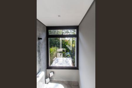 Casa de condomínio à venda com 400m², 3 quartos e 4 vagasLavabo