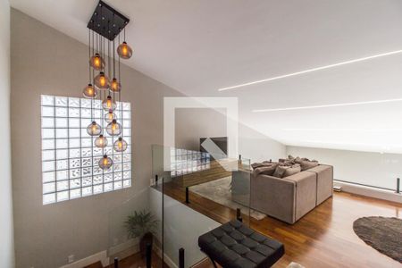 Casa de condomínio à venda com 400m², 3 quartos e 4 vagasSala de TV