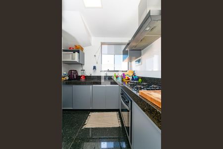 Apartamento à venda com 180m², 3 quartos e 4 vagasCozinha