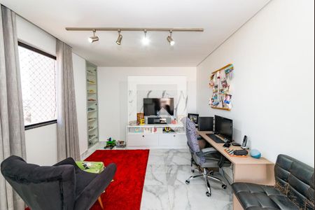 Apartamento à venda com 180m², 3 quartos e 4 vagasSala 2