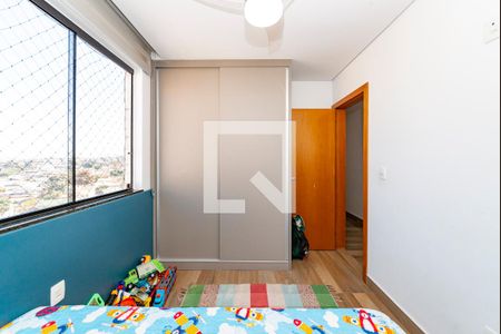 Apartamento à venda com 180m², 3 quartos e 4 vagasQuarto 2