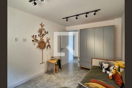 Casa de condomínio à venda com 280m², 4 quartos e 5 vagas Casa de condomínio à venda com 280m², 4 quartos e 5 vagasSuite 1 (canadense)