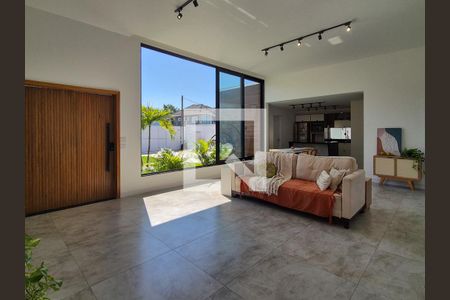 Sala de casa de condomínio à venda com 4 quartos, 280m² em Vargem Grande, Rio de Janeiro