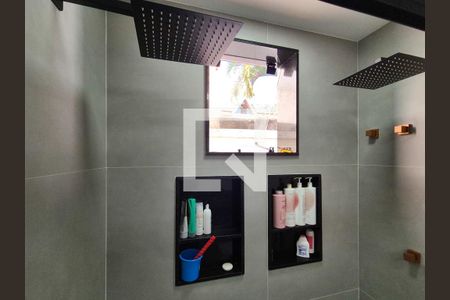 Casa de condomínio à venda com 280m², 4 quartos e 5 vagas Casa de condomínio à venda com 280m², 4 quartos e 5 vagasBanheiro da Suíte 3