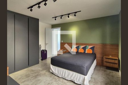 Casa de condomínio à venda com 280m², 4 quartos e 5 vagas Casa de condomínio à venda com 280m², 4 quartos e 5 vagasSuite 3