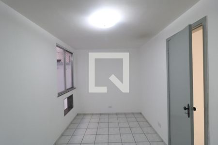 Apartamento à venda com 90m², 2 quartos e 1 vagaQuarto 2