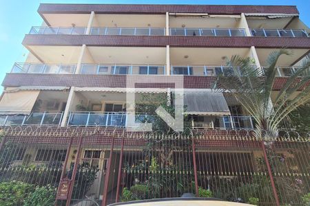 Apartamento à venda com 90m², 2 quartos e 1 vagaFachada