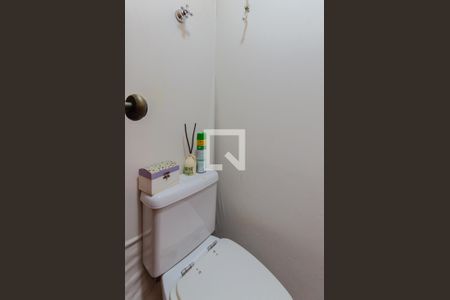 Casa à venda com 210m², 3 quartos e 3 vagasLavabo