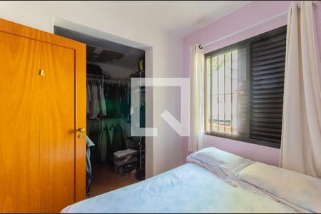 Casa à venda com 210m², 3 quartos e 3 vagasSuíte 2