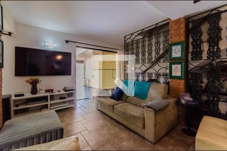 Sala de casa à venda com 3 quartos, 210m² em Vila Mariana, São Paulo