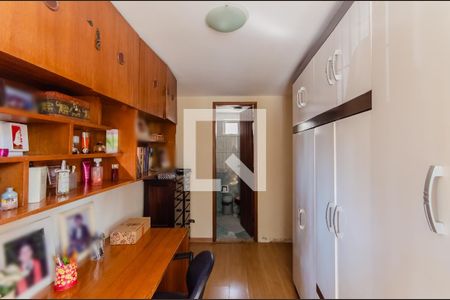 Casa à venda com 210m², 3 quartos e 3 vagasCloset da suíte 1