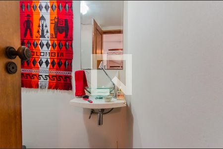 Casa à venda com 210m², 3 quartos e 3 vagasLavabo