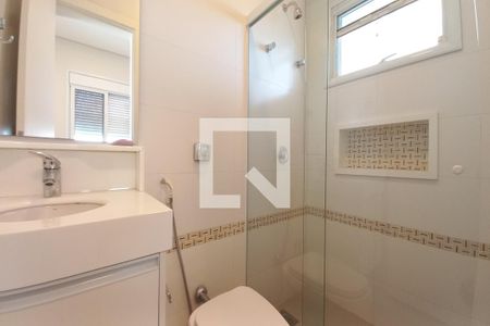 Casa de condomínio à venda com 463m², 5 quartos e 4 vagasBanheiro de Serviço