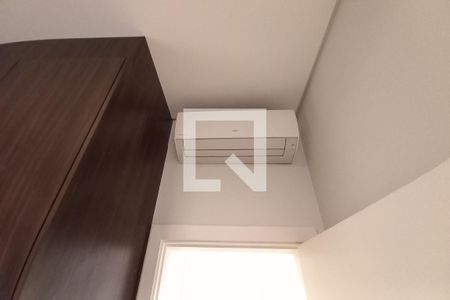 Casa de condomínio à venda com 463m², 5 quartos e 4 vagasDetalhe da Suíte