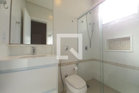 Casa de condomínio à venda com 463m², 5 quartos e 4 vagasBanheiro da Suíte 3