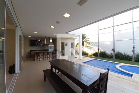 Casa de condomínio à venda com 463m², 5 quartos e 4 vagasÁrea Comum