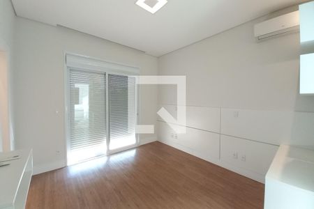 Casa de condomínio à venda com 463m², 5 quartos e 4 vagasQuarto 2 - Suíte