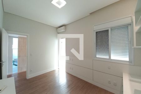 Casa de condomínio à venda com 463m², 5 quartos e 4 vagasQuarto 3 - Suíte