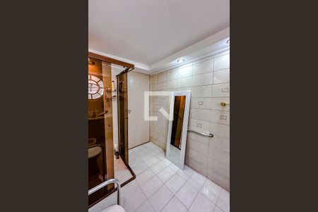 Apartamento à venda com 117m², 2 quartos e 1 vagaBanheiro da Suíte