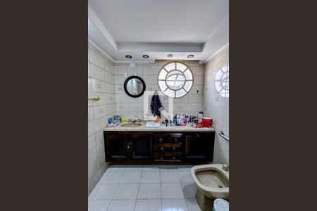 Apartamento à venda com 117m², 2 quartos e 1 vagaBanheiro da Suíte