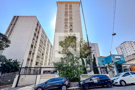 Apartamento à venda com 117m², 2 quartos e 1 vagaFachada