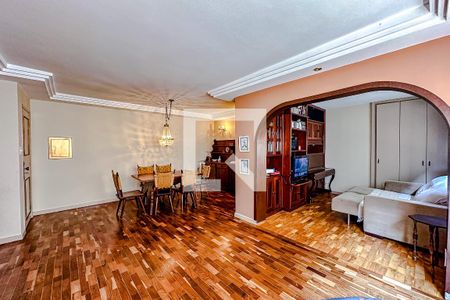 Apartamento à venda com 117m², 2 quartos e 1 vagaSala