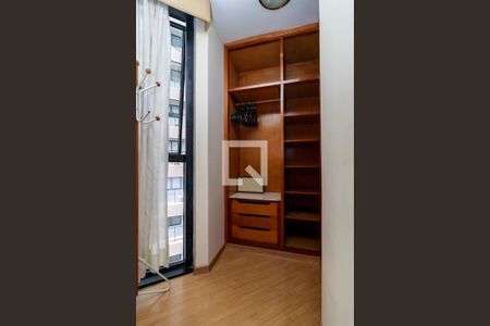 Apartamento para alugar com 50m², 1 quarto e 1 vaga Apartamento para alugar com 50m², 1 quarto e 1 vagaQuarto - Closet