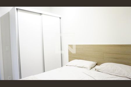 Apartamento à venda com 40m², 1 quarto e 1 vagaQuarto