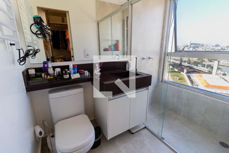 Apartamento para alugar com 74m², 2 quartos e 1 vaga Apartamento para alugar com 74m², 2 quartos e 1 vagaBanheiro da Suíte