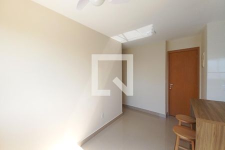 Sala de apartamento para alugar com 2 quartos, 44m² em Parque Industrial, Campinas