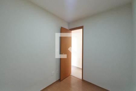 Quarto 2  de apartamento para alugar com 2 quartos, 44m² em Parque Industrial, Campinas
