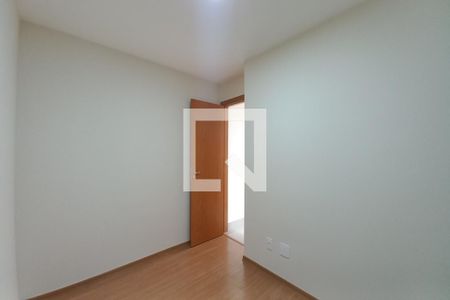 Quarto 1  de apartamento para alugar com 2 quartos, 44m² em Parque Industrial, Campinas
