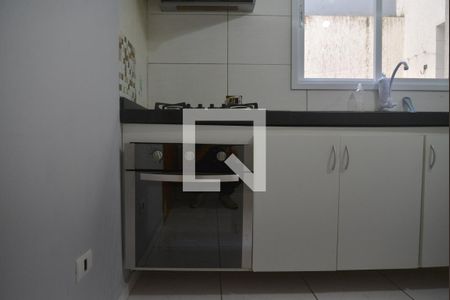 Apartamento para alugar com 42m², 2 quartos e 1 vagaCozinha - Armários
