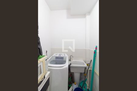 Apartamento à venda com 34m², 2 quartos e sem vaga Apartamento à venda com 34m², 2 quartos e sem vagaÁrea de Serviço