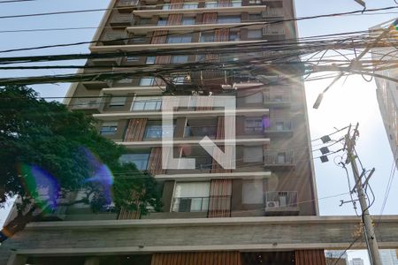 Apartamento à venda com 75m², 2 quartos e 1 vagaFachada