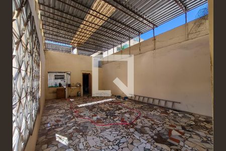 Casa de condomínio à venda com 235m², 5 quartos e sem vagaTerraço e Suíte 2